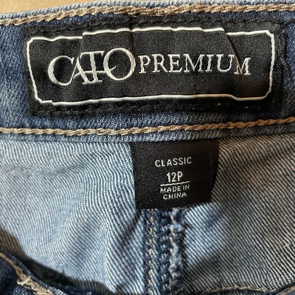 Cato Premium Mid Rise Jeans, Size 12P - Picture 5 of 9